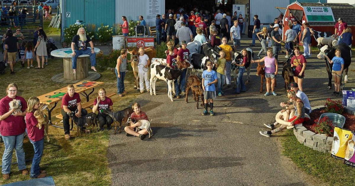 Police investigating three thefts from vendors at Benton County Fair