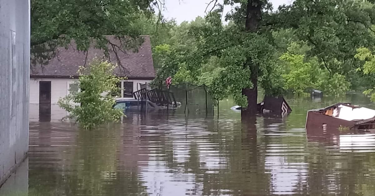 30 people evacuated as flooding hammers small town in central Minnesota ...