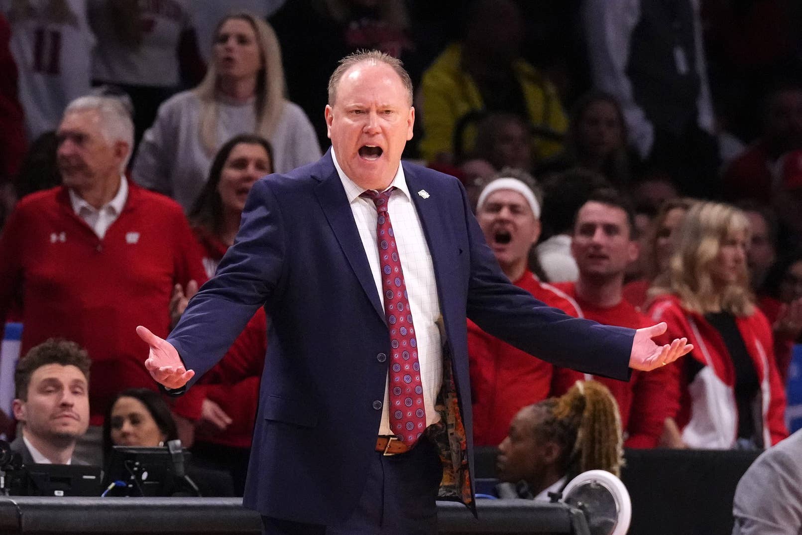 Gopher fans revel in New Mexico, Wisconsin losses in NCAA Tournament ...