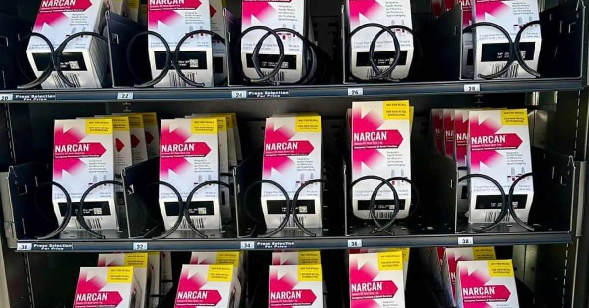 Narcan vending machine in Austin up and running | FOX 7 Austin Narcan vending machine near me