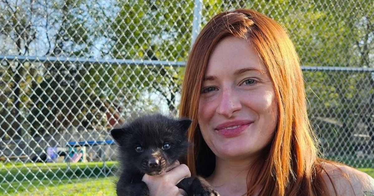 Fox rescue activist and popular YouTuber Mikayla Raines dies by suicide, husband announces - Bring Me The News