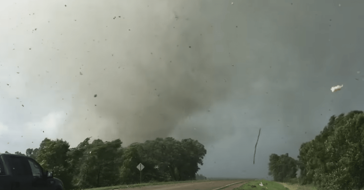 Tornadoes, Large Hail, Damaging Wind Possible In Sunday/Monday Storms ...