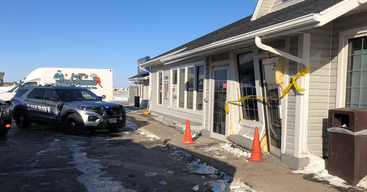 Driver slams into Casey's near MN border, flees before cops arrive