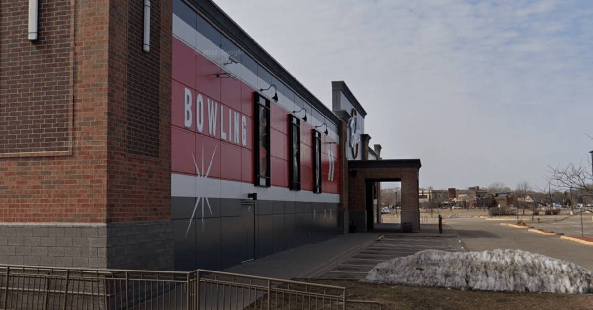 Person shot inside Brooklyn Park bowling alley - Bring Me The News