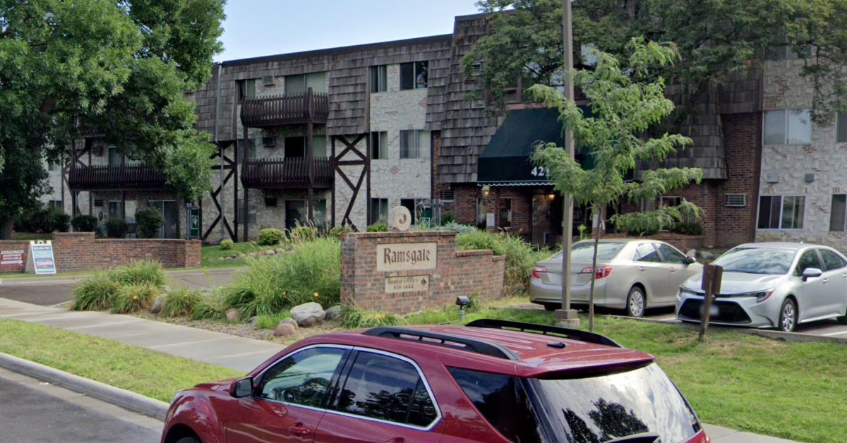 One dead after disturbance at Hopkins apartment complex Bring Me The News