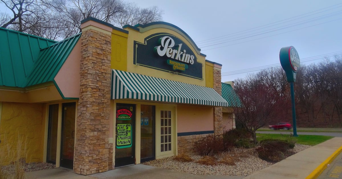 Perkins restaurant near me cheap