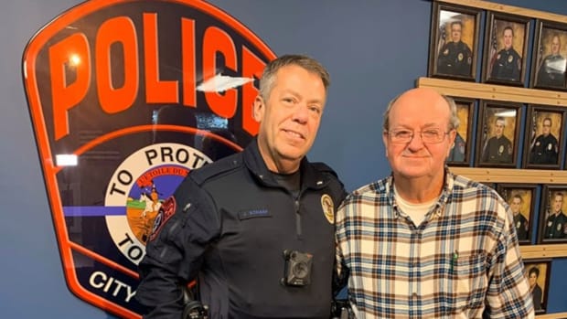 Roger and Big Lake Police
