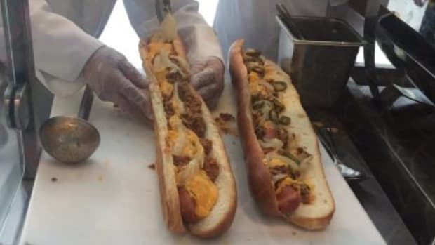 Shrimp boil and a triple sausage bloody mary: Here's the new food lineup at Target  Field