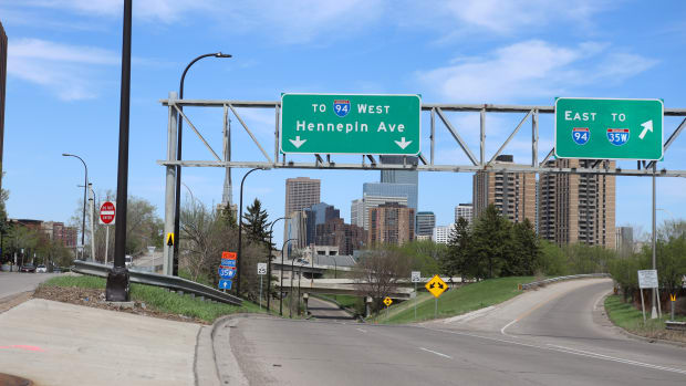 I-94 road signs Minneapolis