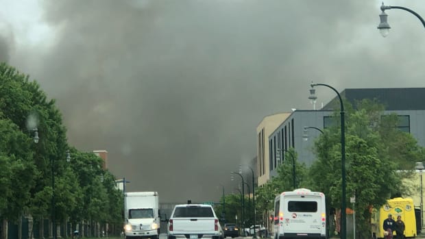 smoke from riot fire in Minneapolis 5-29-2020