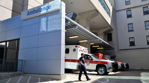 Pixabay - emergency room ambulance hospital