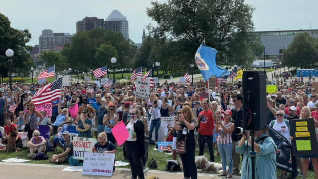 "Medical freedom rally" in St. Paul