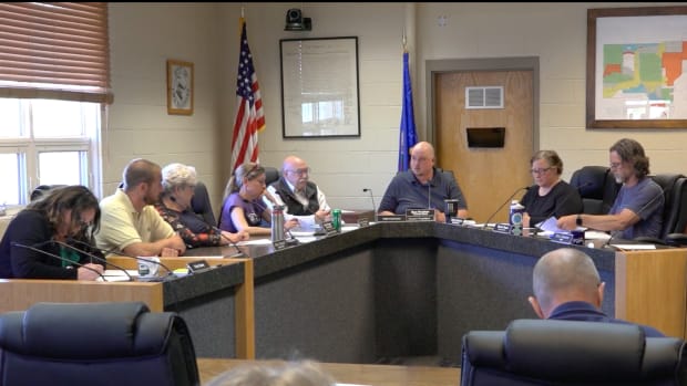 Two Harbors City Council meeting on June 20, 2022.