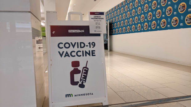 COVID-19 vaccine testing Mall of America
