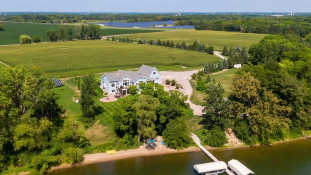 Gallery: Ex-Wild player Jason Zucker's Lake Harriet home listed for $3.8M -  Bring Me The News