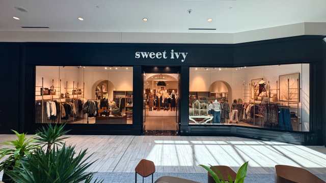 Sweet Ivy at The Galleria
