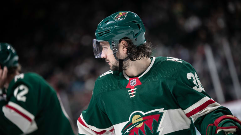 2 players test positive as COVID-19 finds its way into Minnesota Wild locker room