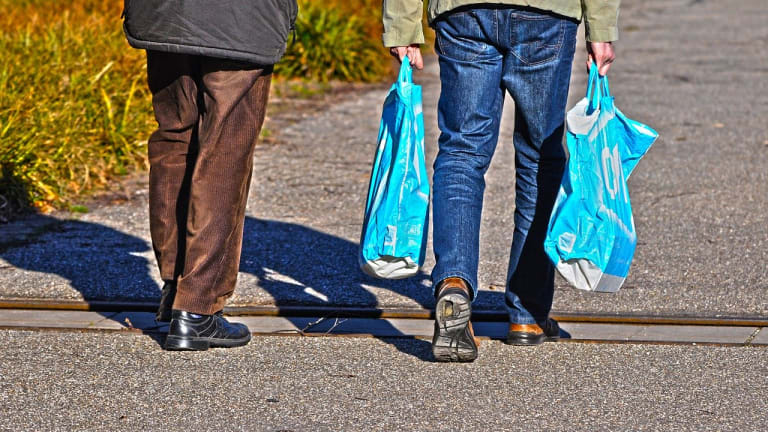 Moorhead no longer accepting yard waste in plastic bags