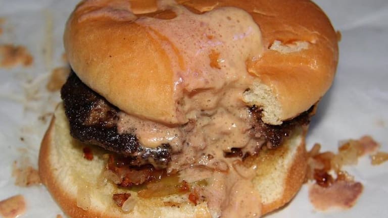 Mashed.com's choice for Minnesota's best sandwich? A famous burger