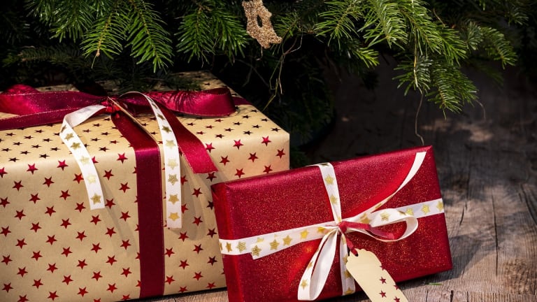 Sending Christmas gifts by mail? Here are the deadlines you need to know