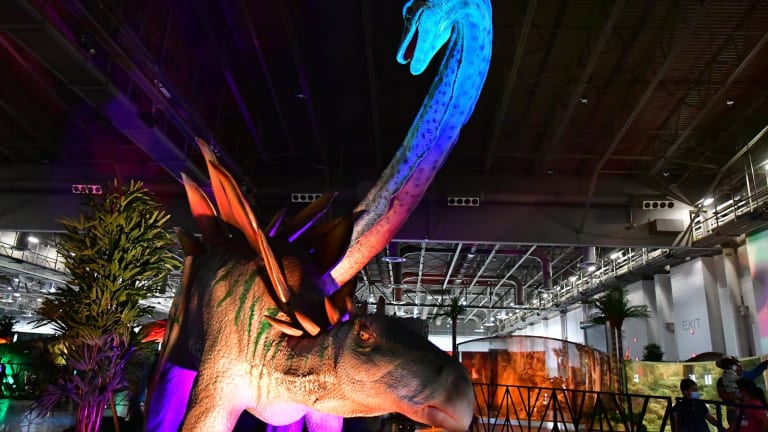 100 'life-like' dinosaurs coming to Minneapolis Convention Center this winter