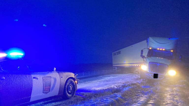 Return of snow to Minnesota roads causes many crashes, including fatal pileup