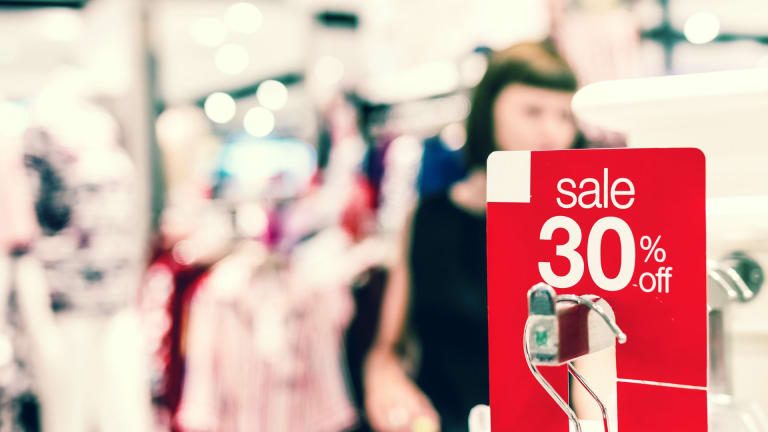When do retail stores open on Thanksgiving, Black Friday 2021?