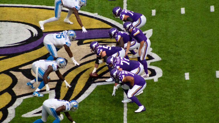 Minnesota Vikings: Time to rebuild or stay the course?