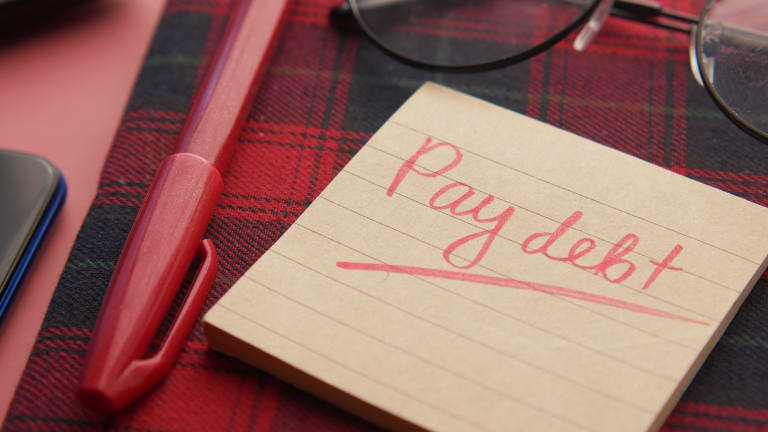 Money Gal Coaching: 4 steps to tackle debt this year