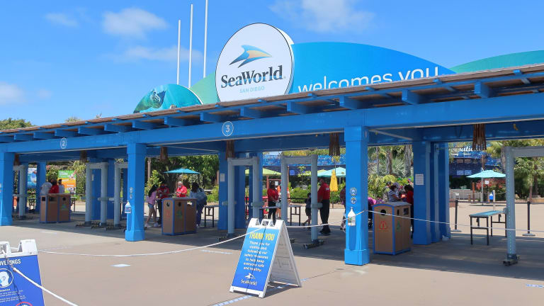 Is SeaWorld going to take over Valleyfair?