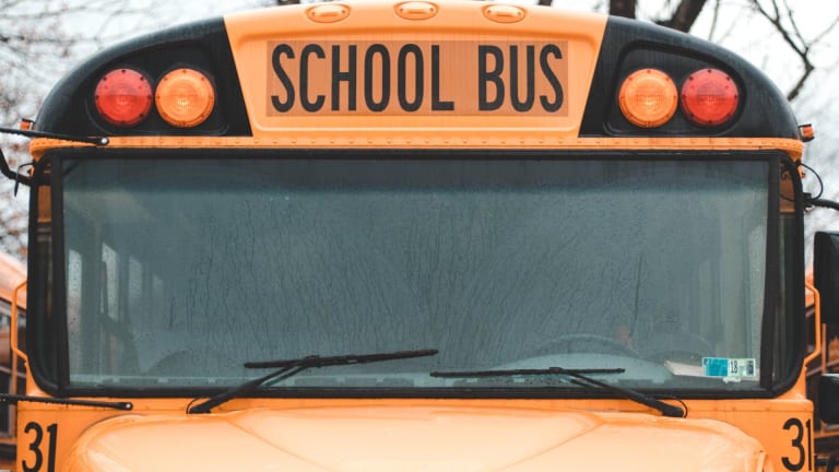Police: Minneapolis school bus driver shot in the head while 3 children were on board