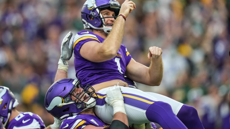 Kicker Greg Joseph is re-signing with the Vikings