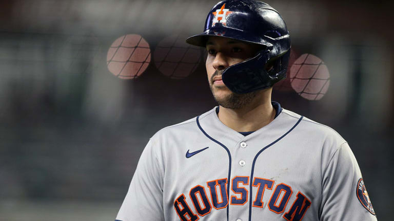Reports: Twins agree to mega-deal with Carlos Correa