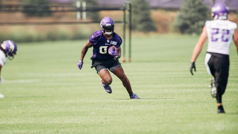 Report: Vikings TE Irv Smith Jr. likely to miss entire season