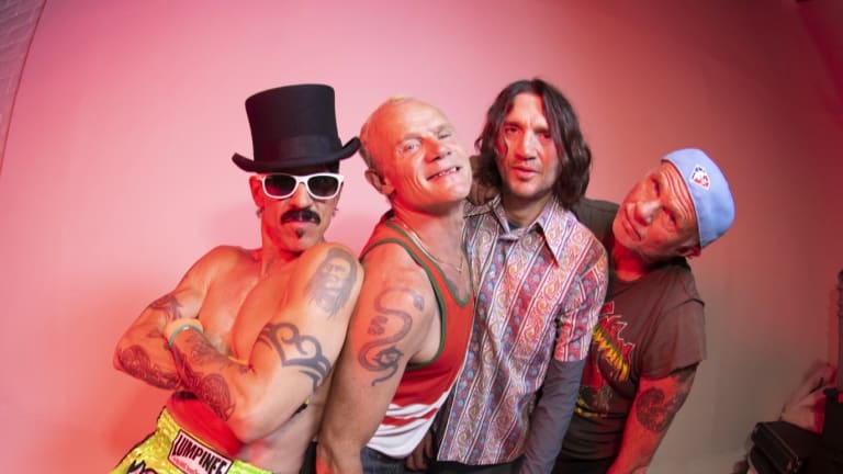 Red Hot Chili Peppers, The Strokes to play U.S. Bank Stadium in 2023