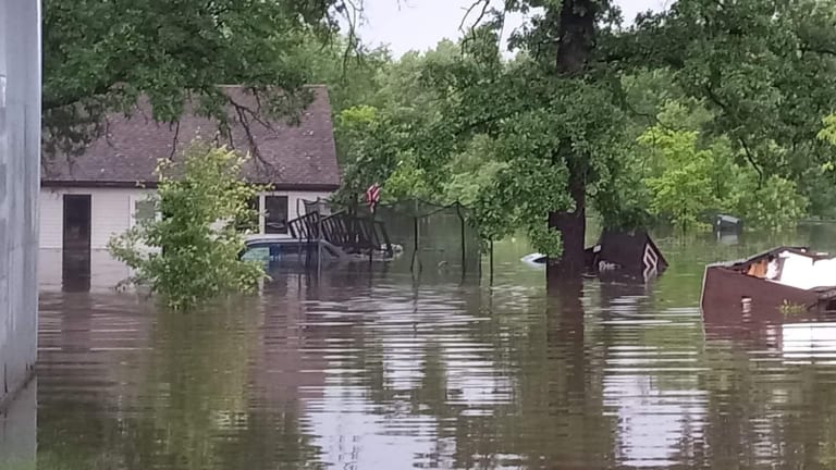 30 people evacuated as flooding hammers small town in central Minnesota