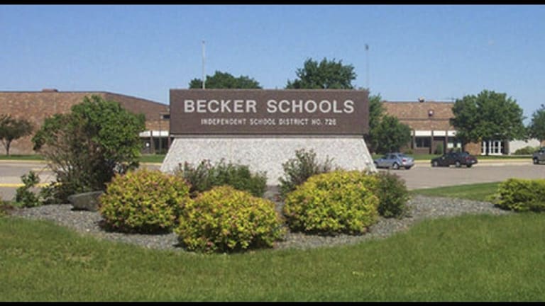 School district sued by teachers' union over staff 'gag order'