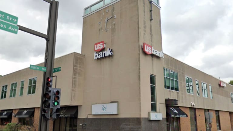 Charges: Houston men robbed Edina bank of $110,000