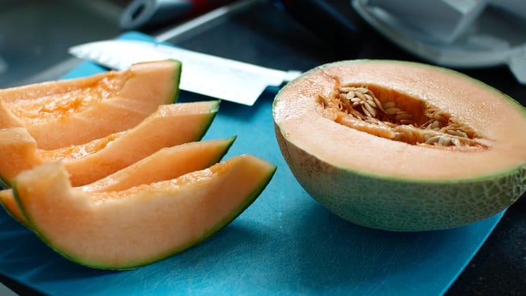 Salmonella outbreak linked to cantaloupes kills 2, sickens 13 in ...