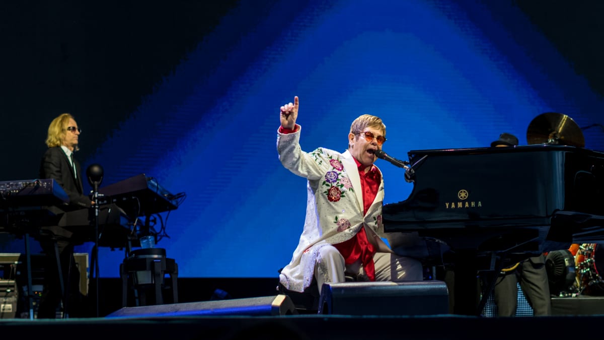 After Elton John's farewell tour, there will “definitely be a 2.0 in some  shape or form,” says manager – 97.1fm The Drive – WDRV Chicago