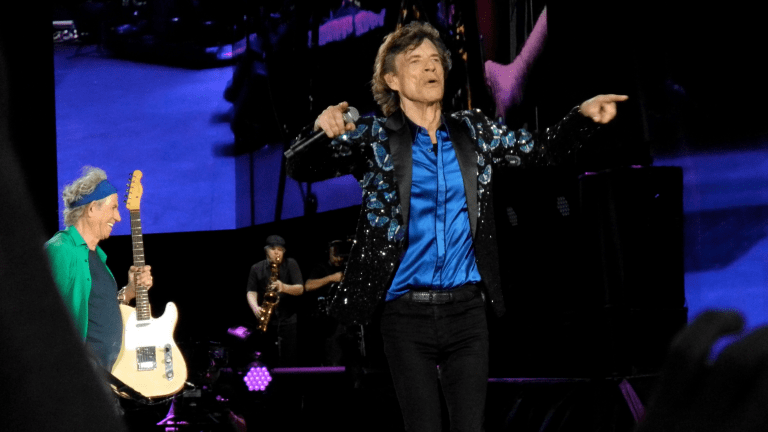Vaccine clinic to be held ahead of Rolling Stones show at U.S. Bank Stadium