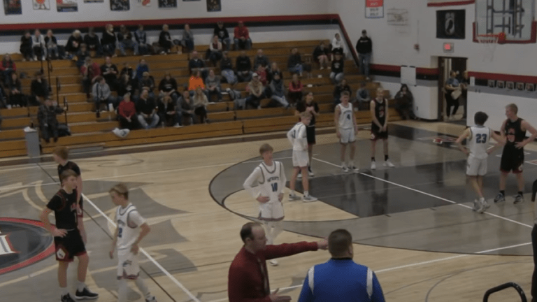 Fan sentenced for conduct towards ref at Minnesota high school basketball game