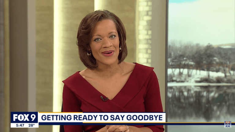 Dawn Stevens reveals live on-air that she is leaving FOX 9
