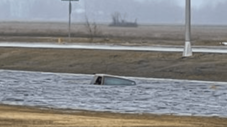 National Guard joins emergency response as major flooding hits Grand Forks, Crookston