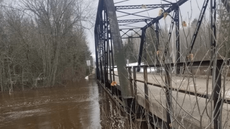 Bridge closed as Sturgeon River rises in St. Louis County