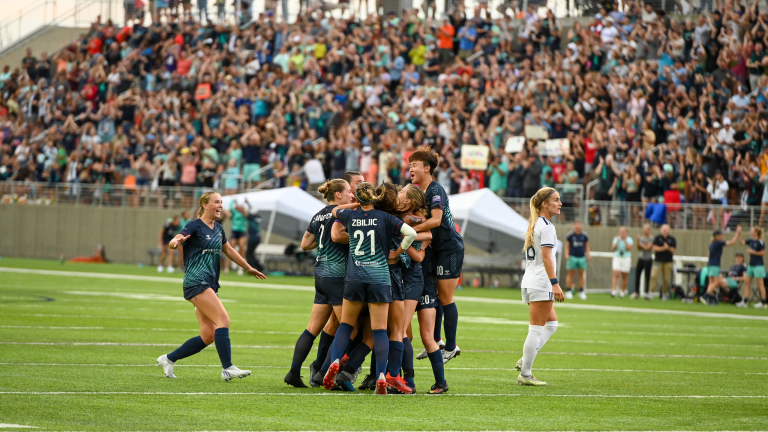Minnesota Aurora women's soccer team exploring going pro