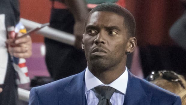 Randy Moss to receive Hall of Fame ring during Vikings Packers game Bring Me The News