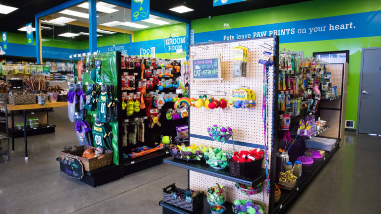 Mission clearance pet supplies