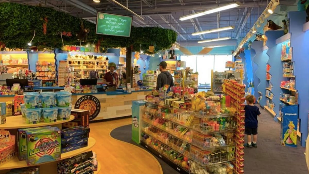 Rapidly expanding Minnesota toy chain to open flagship store at Mall of America Bring Me The News