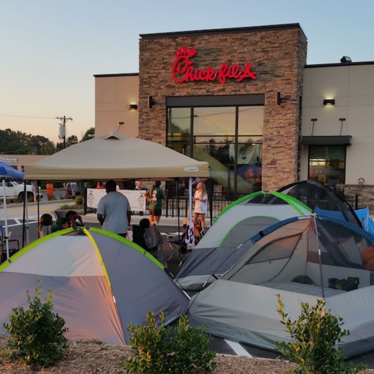 3 new Raising Cane's, including the first outside the Twin Cities